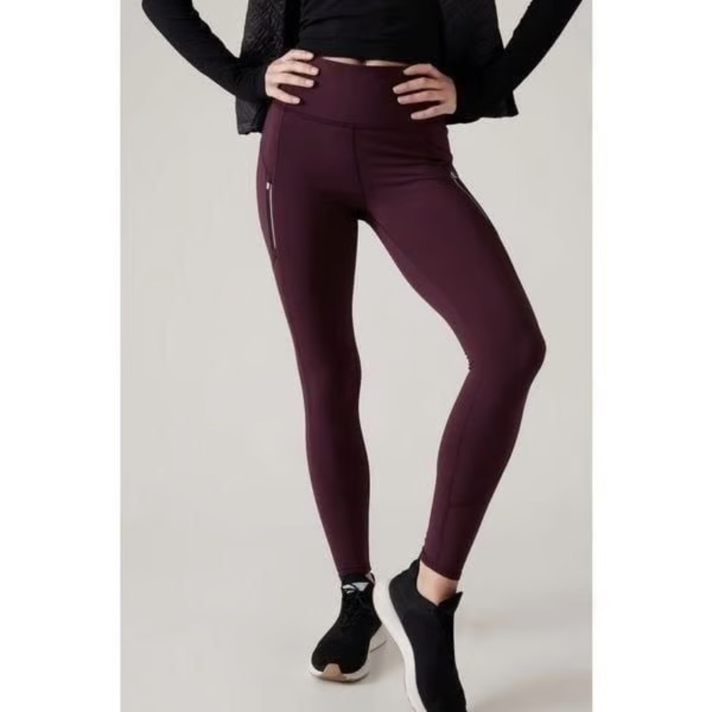 Athleta Rainier High Rise Legging Burgundy Maroon Compression Like New Size XS